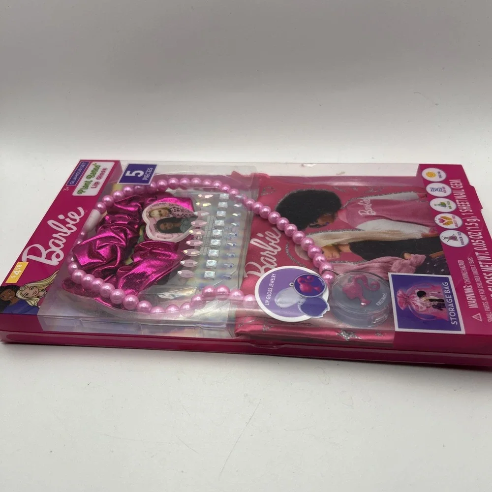 Barbie Glamour Set Lip Gloss Necklace Nail Gems Pretend‎ Play